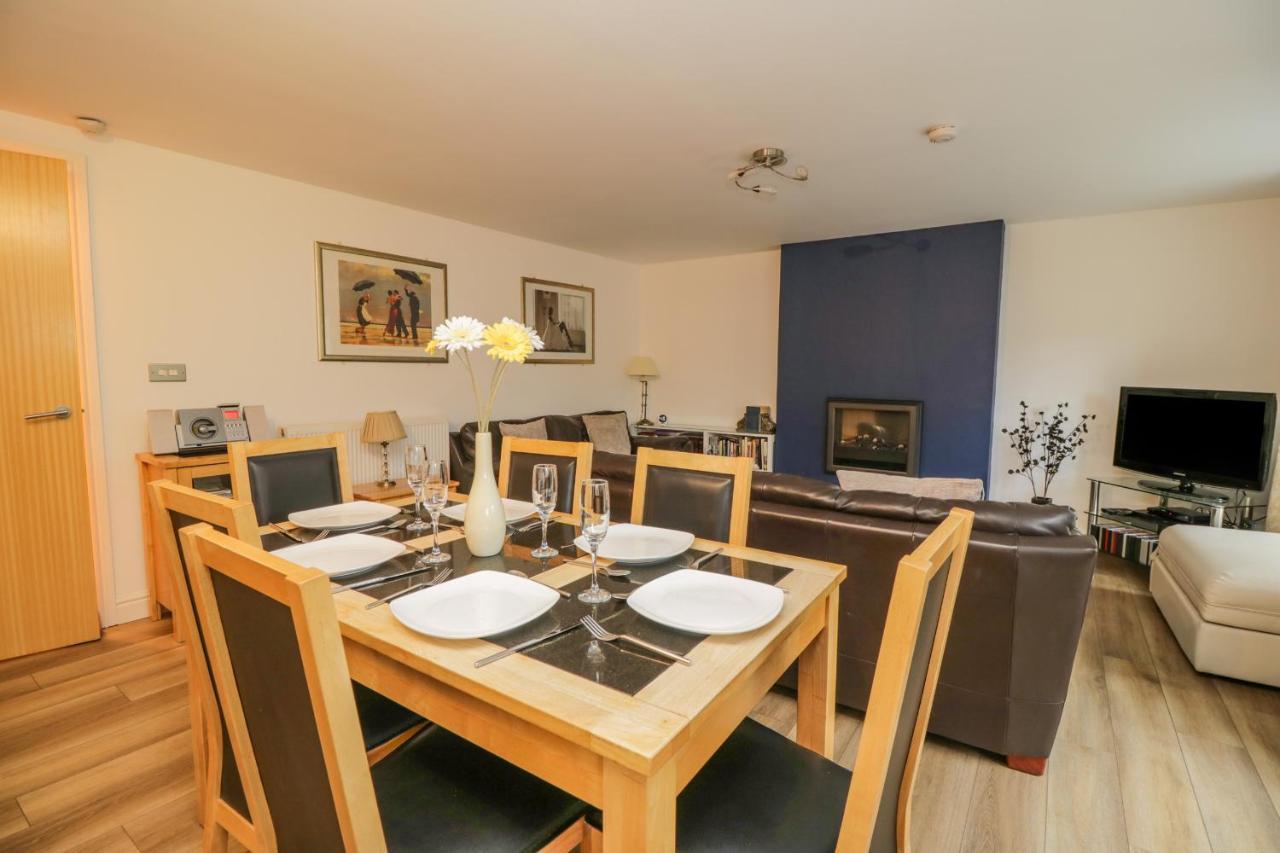 Derwentwater Apartment Keswick  Bagian luar foto